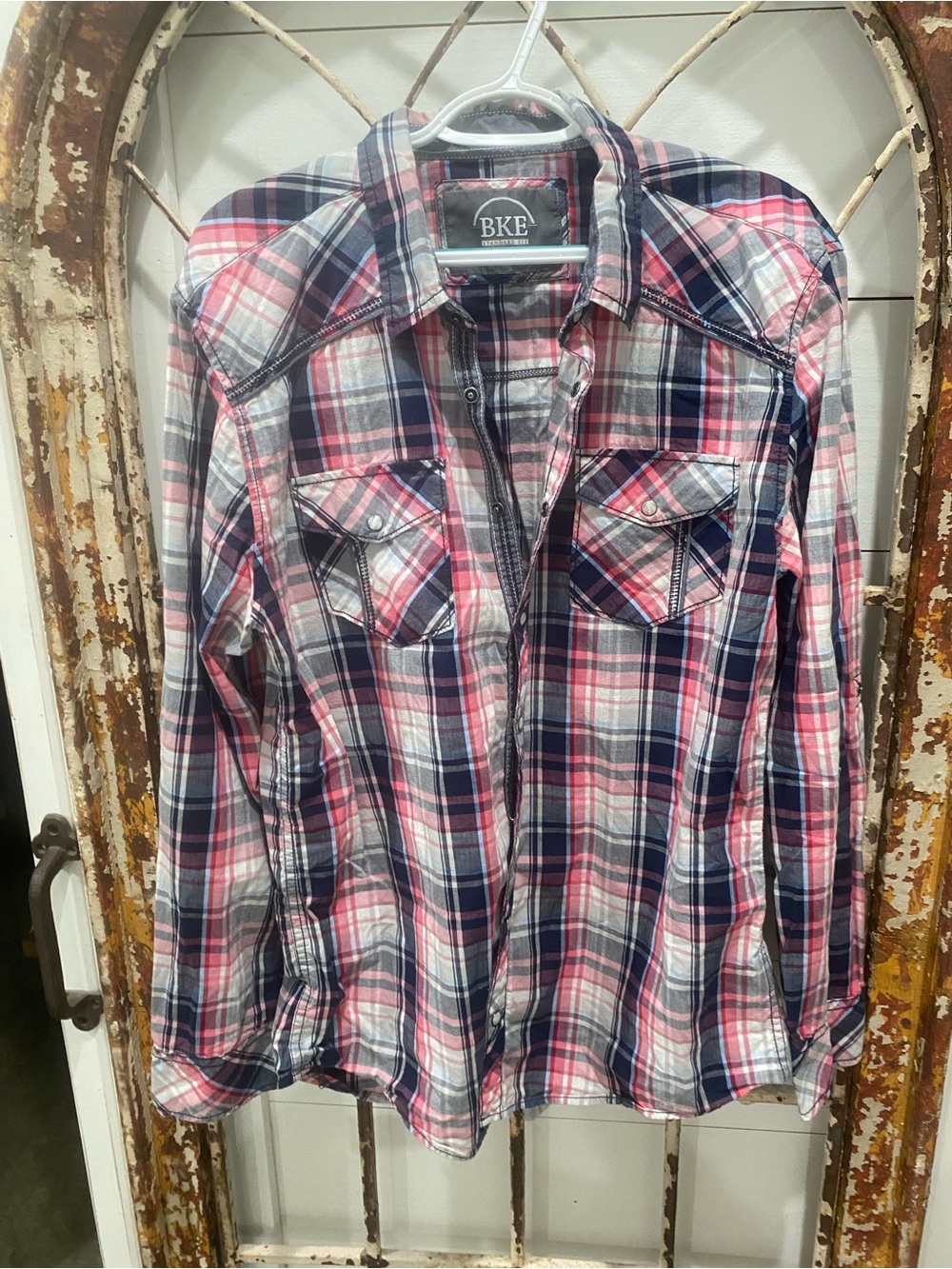 BKE Plaid Button-Up Shirt in Pink , Navy & White